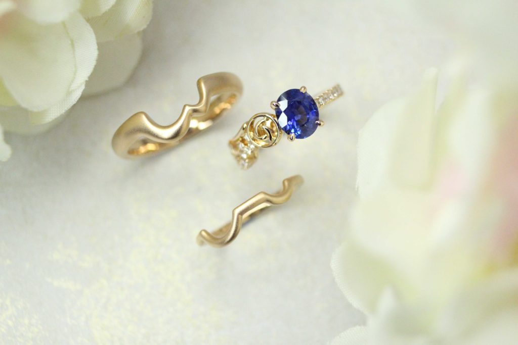Customised Blue Sapphire wedding engagement ring and stacking with Wedding Bands | Local Bespoke Jeweller in Customised Wedding Rings in Singapore